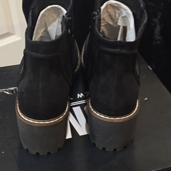 Steve Madden New York Hunny Ankle Boots- Black - Picture 6 of 7